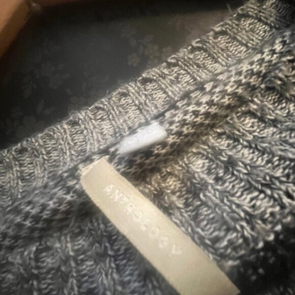 Oversized Sweater - Picture 7 of 9